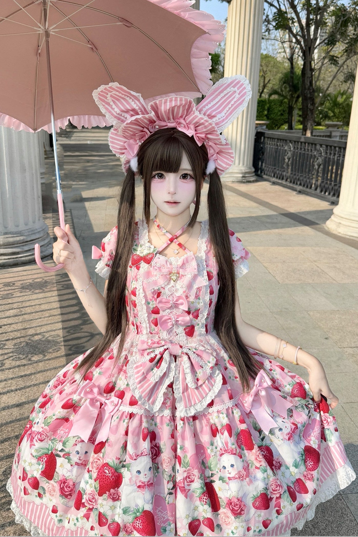 [pre-order Deadline: April 29] Strawberry Rabbit Print Lace Ribbon Sweet Dress + Complete Set