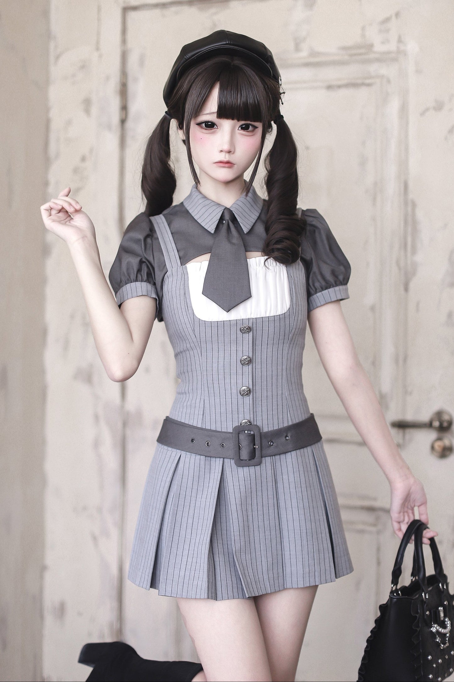 [pre-order Deadline: April 15] Gray Pinstripe Tie Collar Short Jacket Dress Full Set + Jewel Casquette