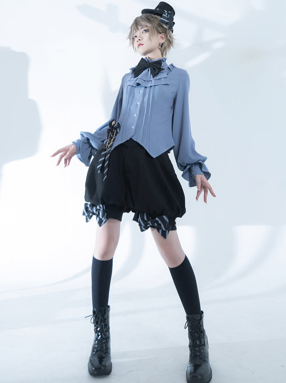 Line Prince Lolita Hooded Long Vest + Dark Blue Shirt + Balloon Ribbon Pants [pre-order]