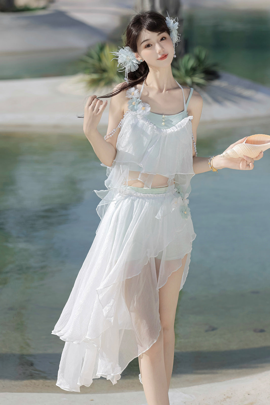 [pre-order Item] Pure White Split Three-piece Swimsuit