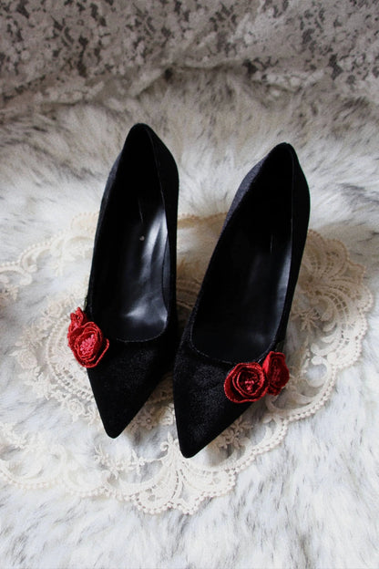 Rose Story Retro Pointed Toe Leather Velvet Heels