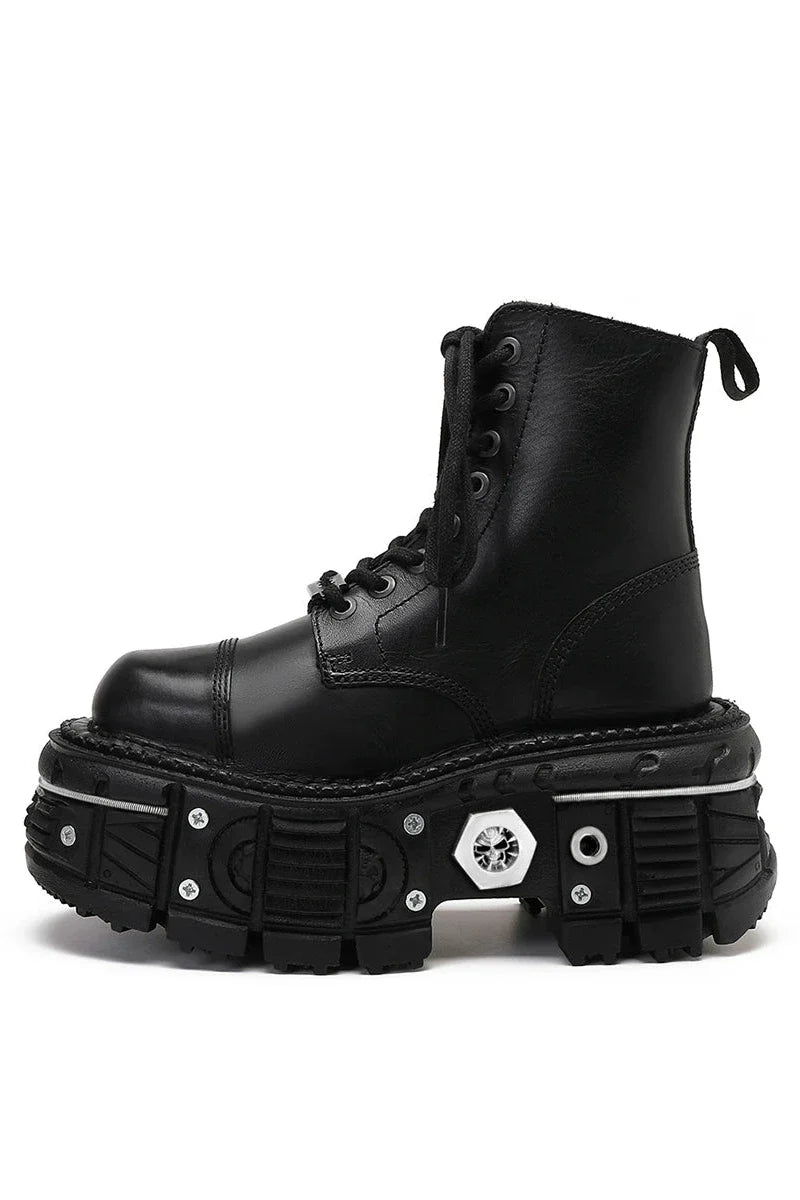Metal Point Design Ankle Boots