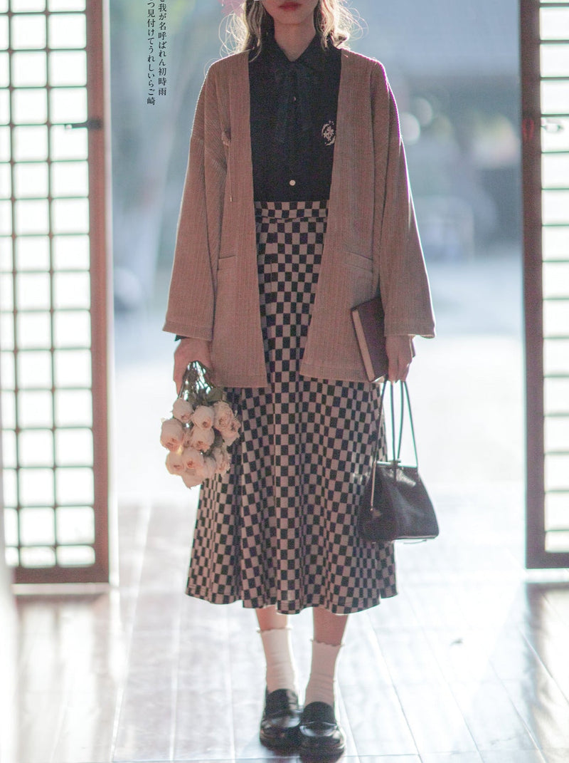 Sakura Note Showa Retro Haori Jacket + Chiffon Ribbon Shirt + Checkered Skirt + Dark Gray Skirt + Brooch