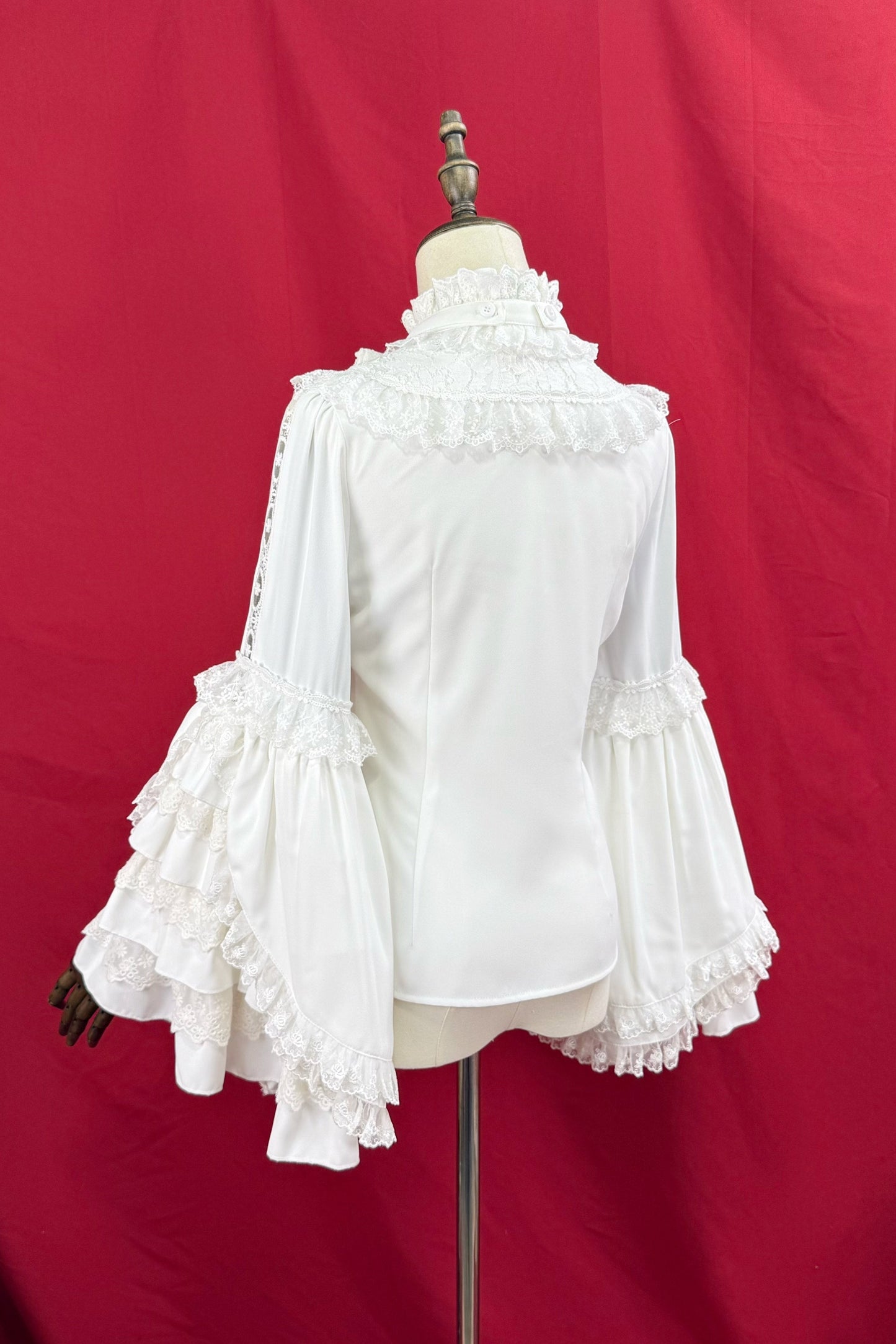 [pre-order] Ruffled Stand Collar Lace Princess Sleeve Classic Ribbon Blouse