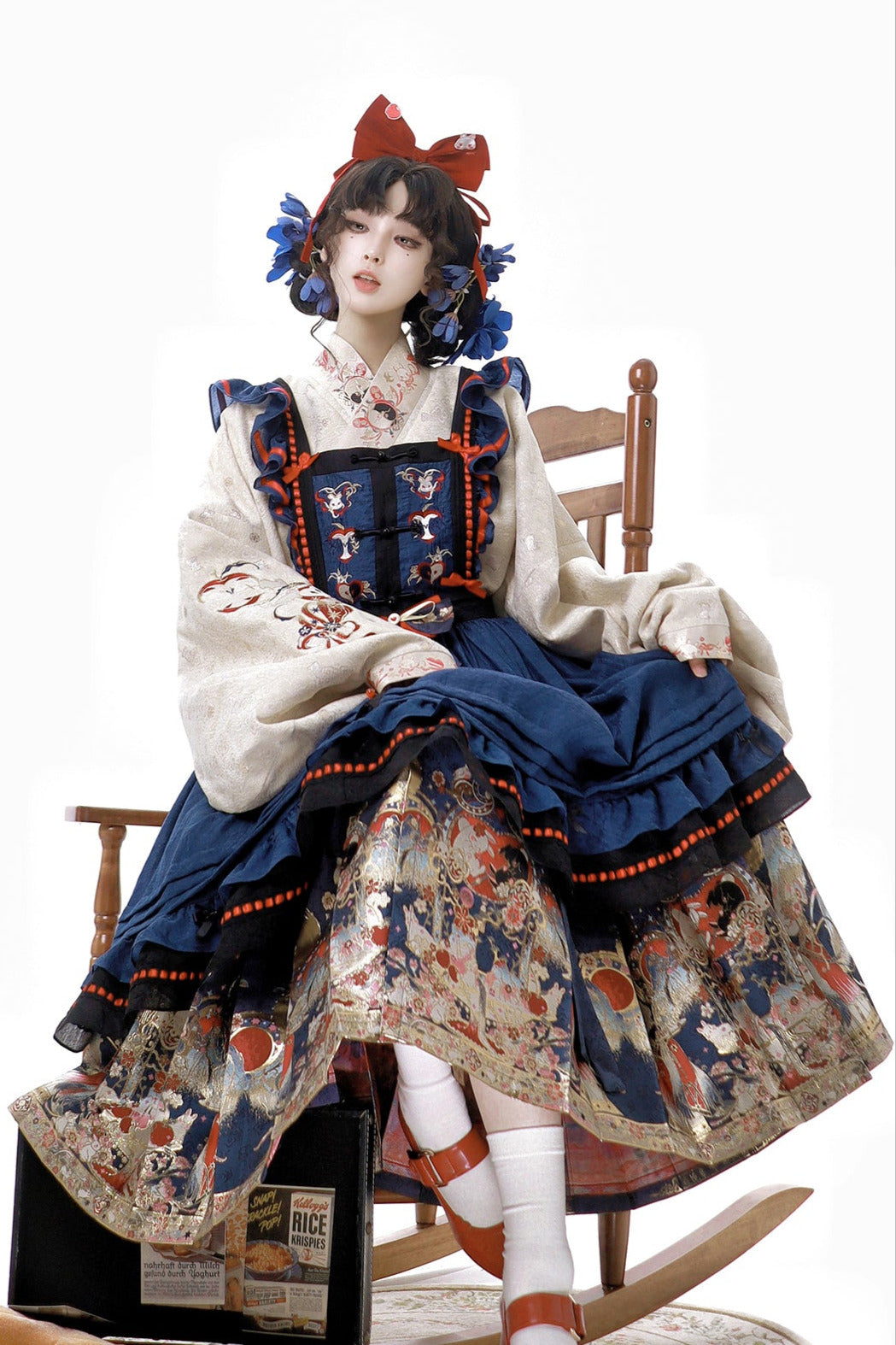 [pre-order] Sous Chan Louise Chinese-style Rabbit Fairy Tale Apron Dress Suit
