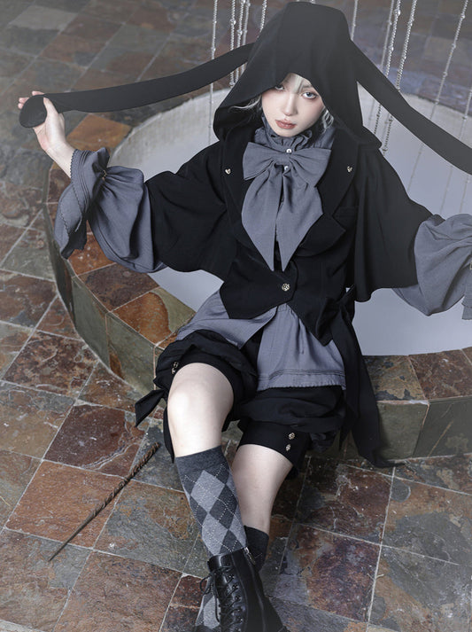 Rabbit Retro Dark Cool Rabbit Ears Hoodie Set [cape Coat / Blouse / Short Pants]
