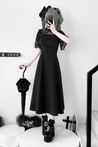[pre-order] Lace Pearl Sheer Sleeve Long Dress