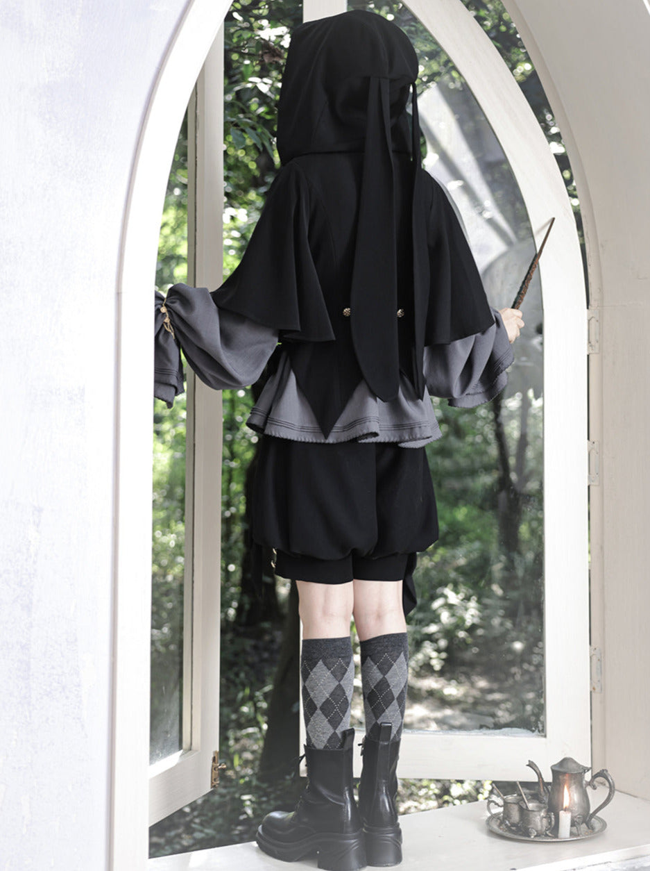 Rabbit Retro Dark Cool Rabbit Ears Hoodie Set [cape Coat / Blouse / Short Pants]