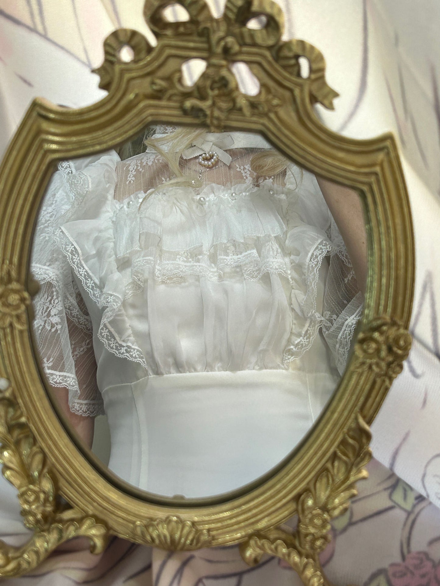 [pre-order] Lace Pearl Sheer Sleeve Long Dress