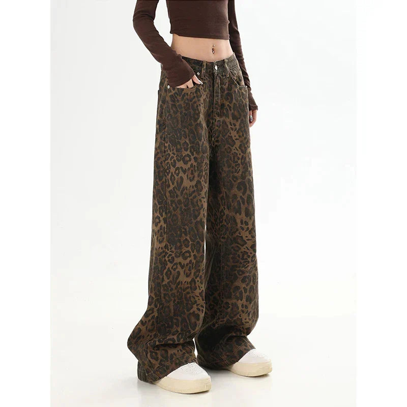 Woman's Leopard Pants
