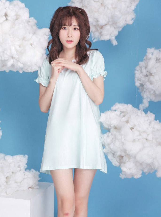 Dracula Color Girl Puff Sleeve Dress