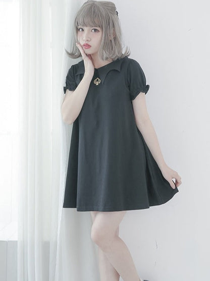 Dracula Color Girl Puff Sleeve Dress