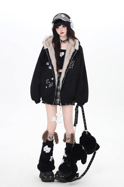 Subtly Elegant Coat with a Refined Vintage Look
