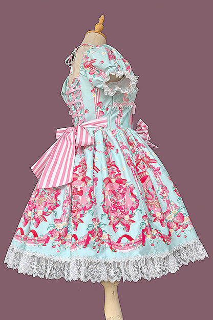 Vintage Style Dress with a Modern Fit