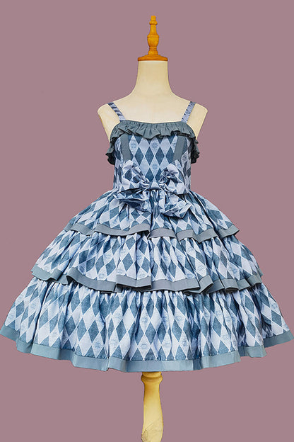 Finely Styled Dress with a Classic Vintage Look