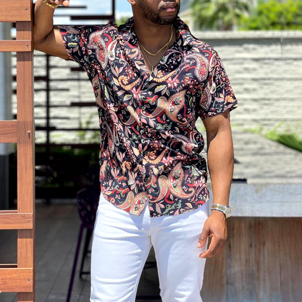 Beautifully Crafted Shirt in a Classic Style