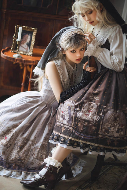 Classic Vintage Dress with a Flattering Fit