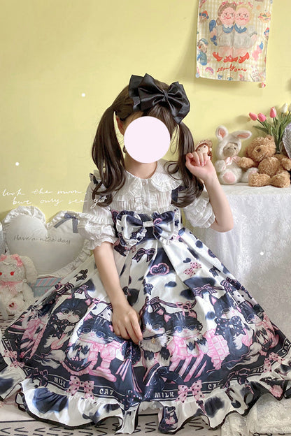Subtly Elegant Dress with a Refined Vintage Look