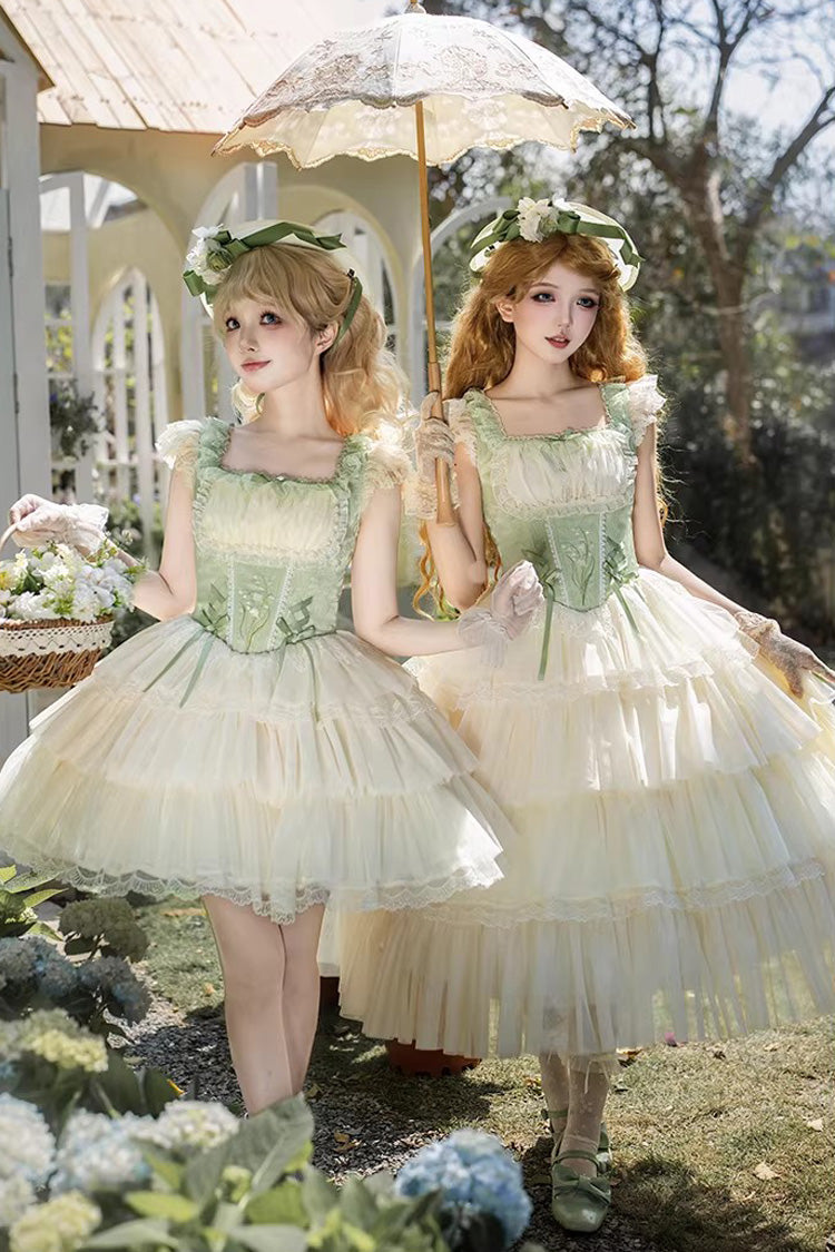 Vintage Style Dress with a Modern Fit