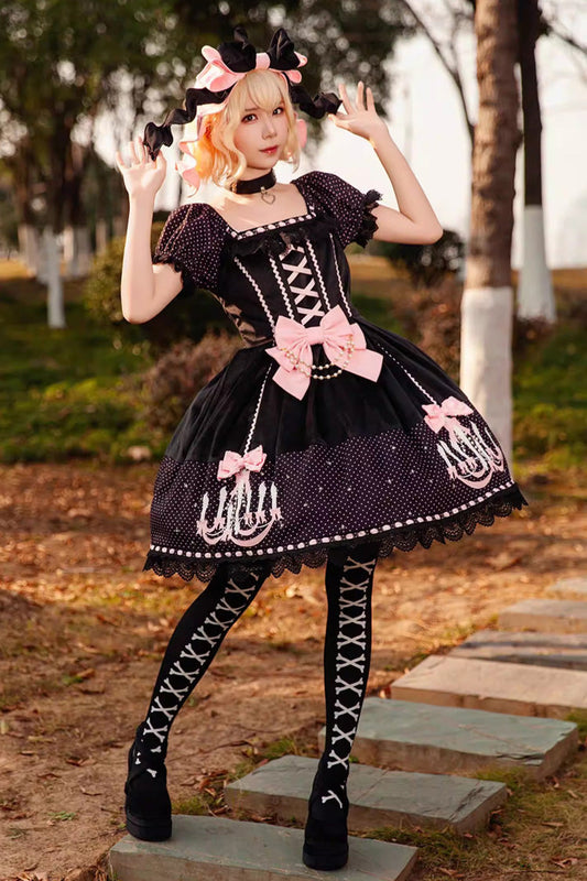 Subtly Elegant Dress with a Refined Vintage Look