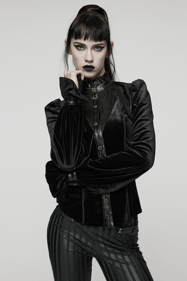 Casually Elegant Coat with a Refined Edge