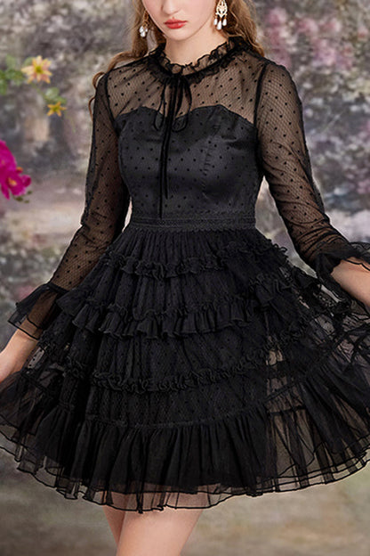 Finely Styled Dress with a Classic Vintage Look