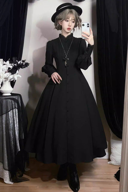 Vintage Inspired Dress with a Contemporary Edge