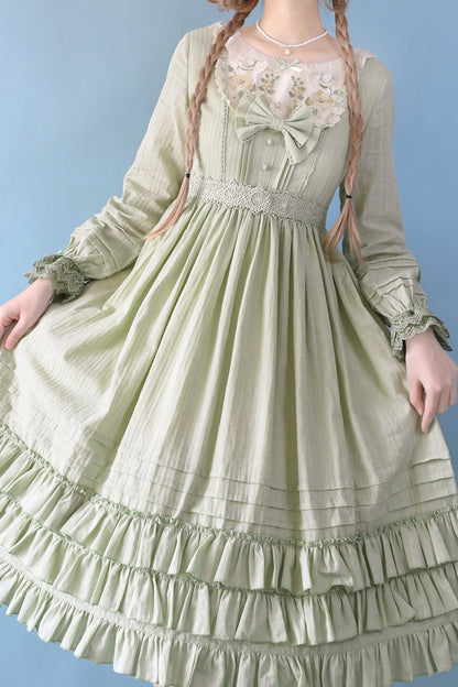Elegantly Styled Dress for Everyday Wear