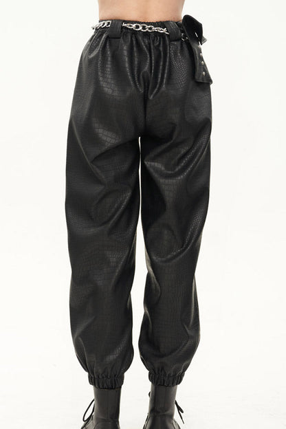 Beautifully Finished Pants in a Timeless Design