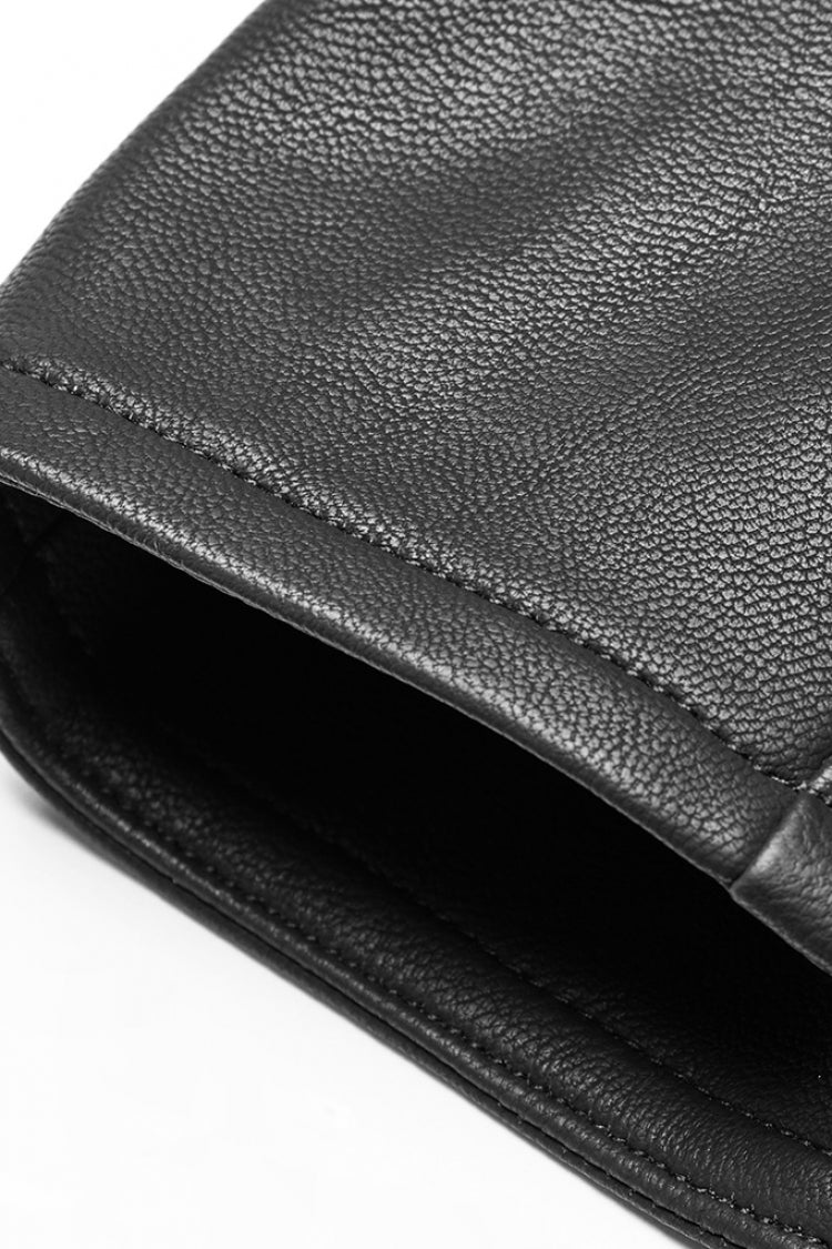 Effortlessly Elegant Garment with a Timeless Design