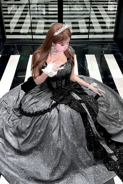 Casually Elegant Dress with a Refined Edge