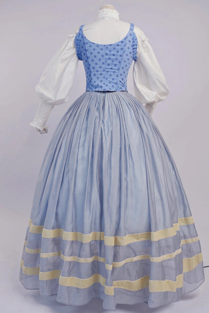 Subtly Elegant Dress with a Refined Vintage Look
