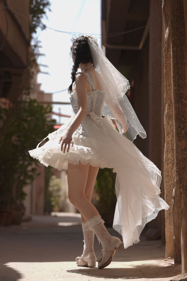 Beautifully Finished Garment in a Timeless Design