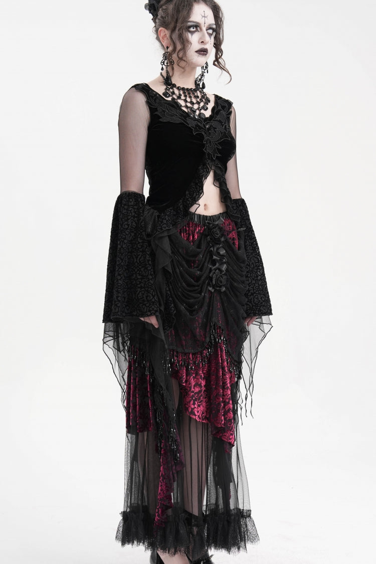 Finely Styled Garment with a Classic Vintage Look