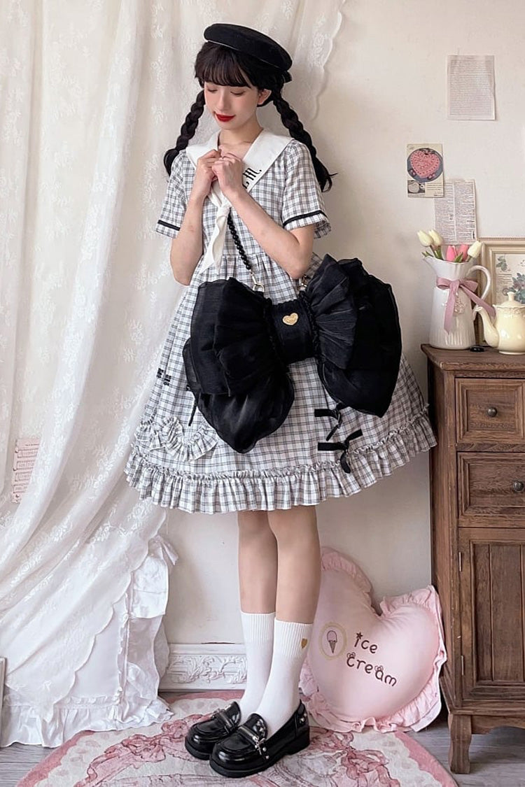 Subtly Elegant Garment with a Refined Vintage Look