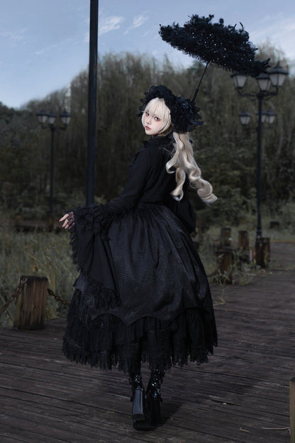 Effortlessly Elegant Garment with a Timeless Design