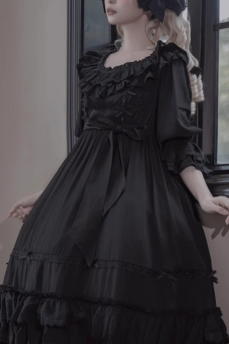 Effortlessly Elegant Dress with a Timeless Design
