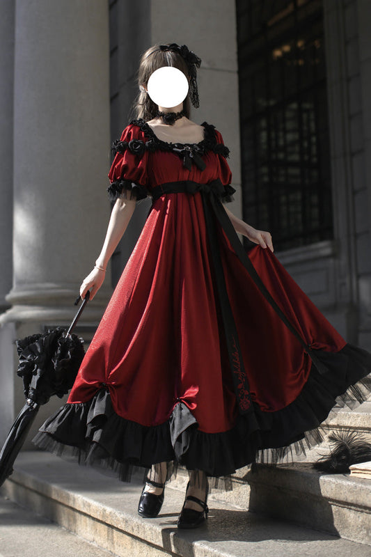 Classic Vintage Dress with a Flattering Fit