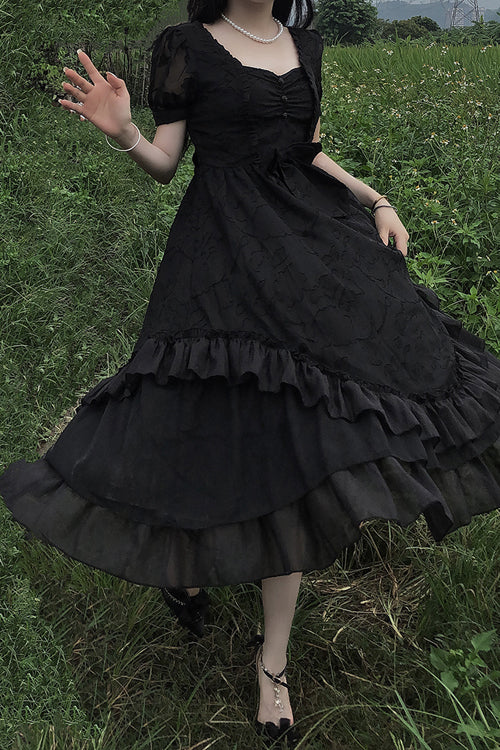 Effortlessly Elegant Dress with a Timeless Design