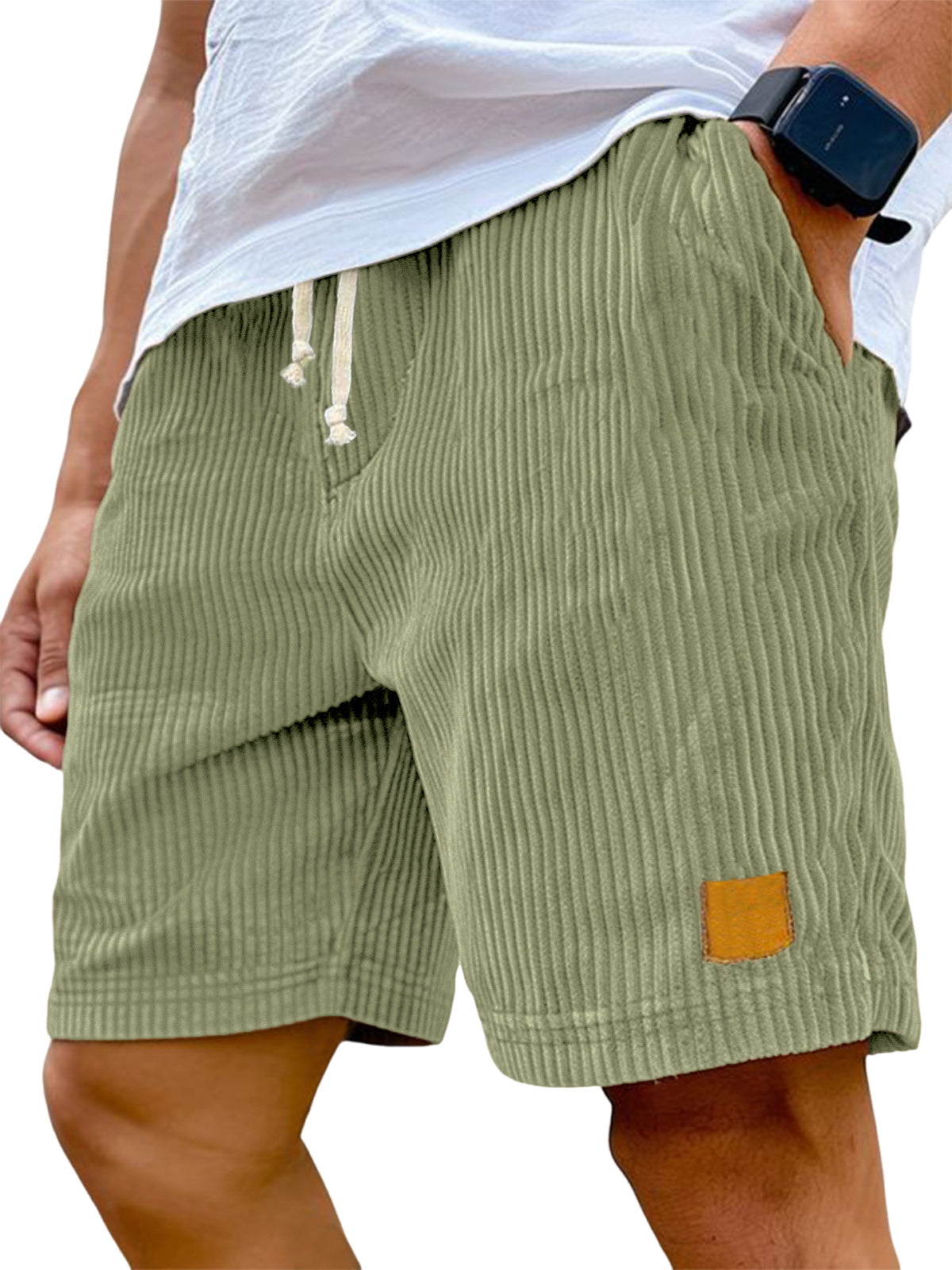 Casually Elegant Garment with a Refined Edge