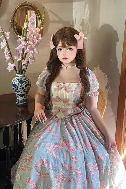 Vintage Style Dress with a Modern Fit