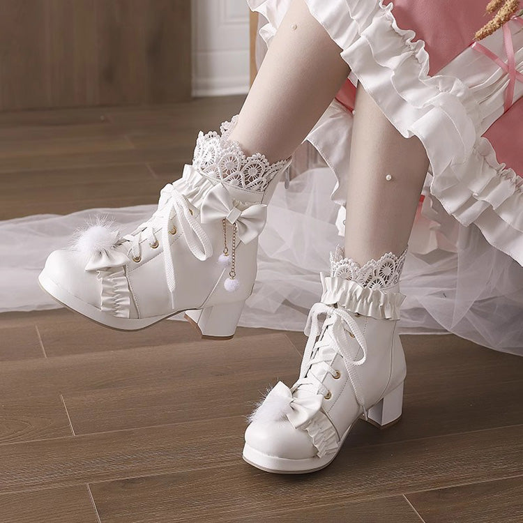 Elegantly Styled Boots for Everyday Wear