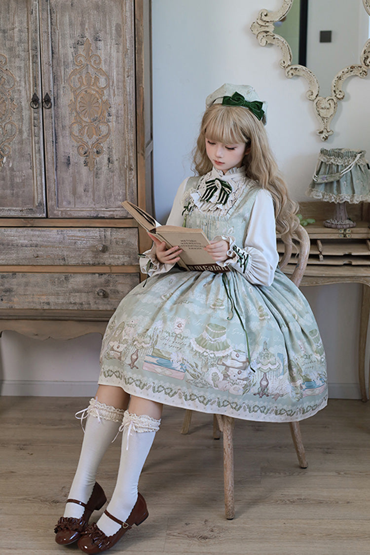 Subtly Elegant Dress with a Refined Vintage Look