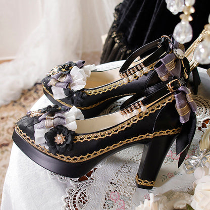 Effortlessly Elegant Heels with a Timeless Design