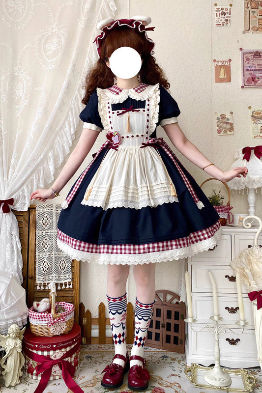 Finely Styled Dress with a Classic Vintage Look