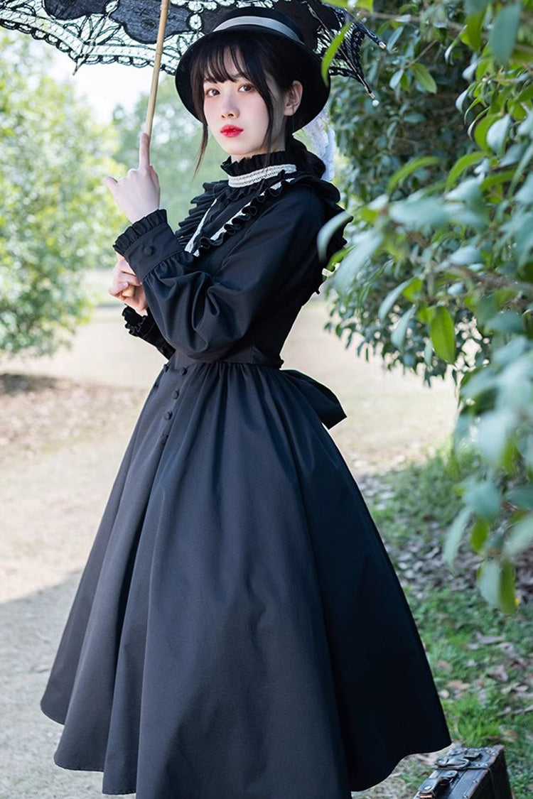 Subtly Elegant Dress with a Refined Vintage Look