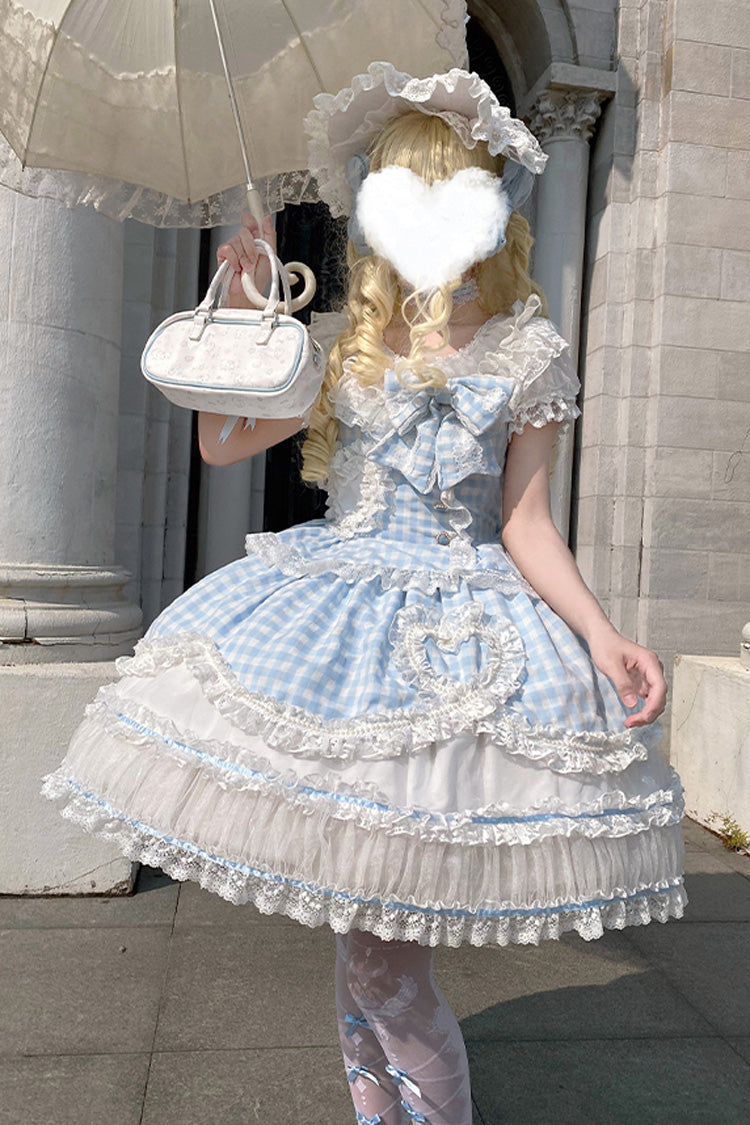 Subtly Elegant Dress with a Refined Vintage Look