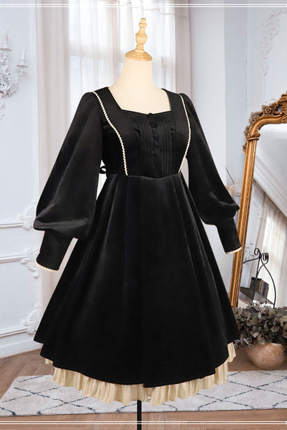 Classic Designed Dress in a Timeless Cut