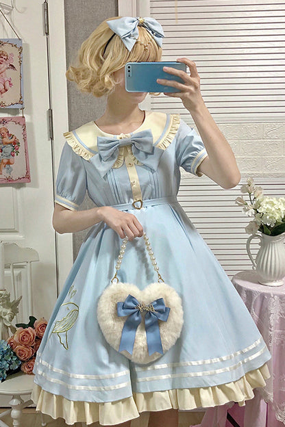 Subtly Elegant Dress with a Refined Vintage Look