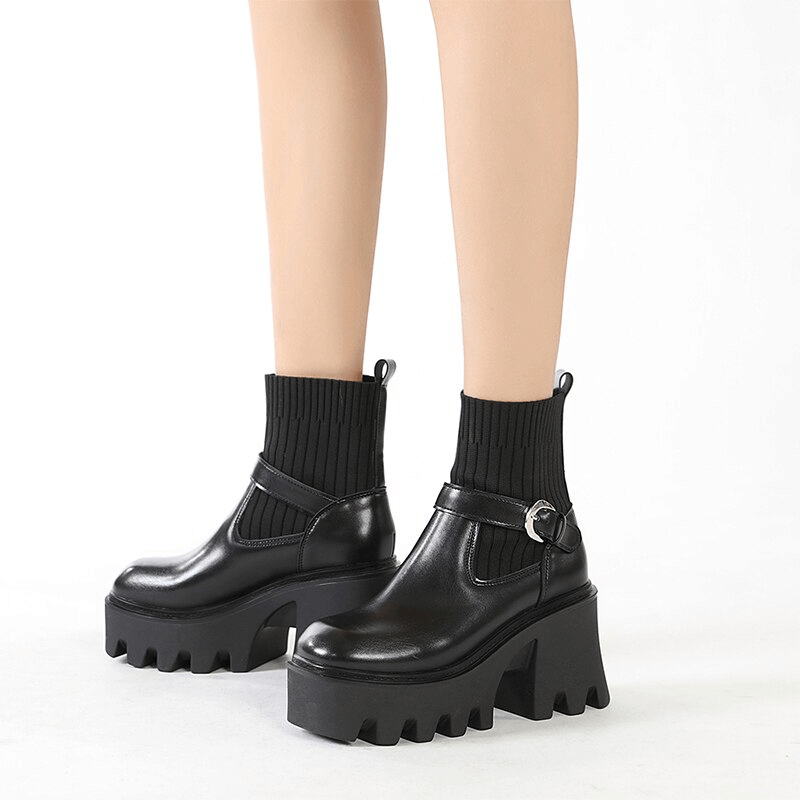 Akali Boots